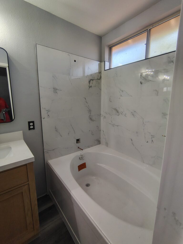 bathtub and tile installation in las Vegas